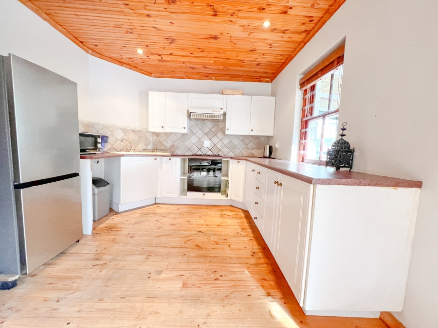To Let 2 Bedroom Property for Rent in River Club Western Cape